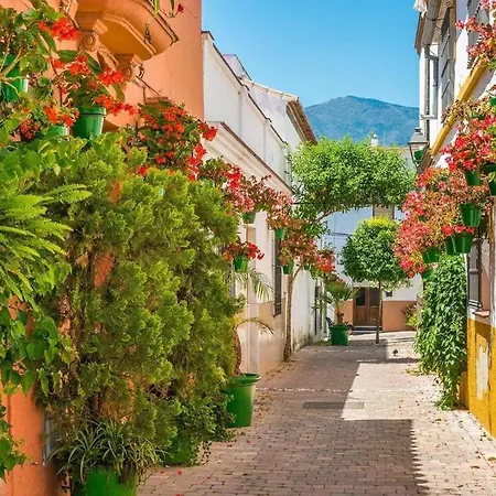 Beautiful Very Apartamento Estepona